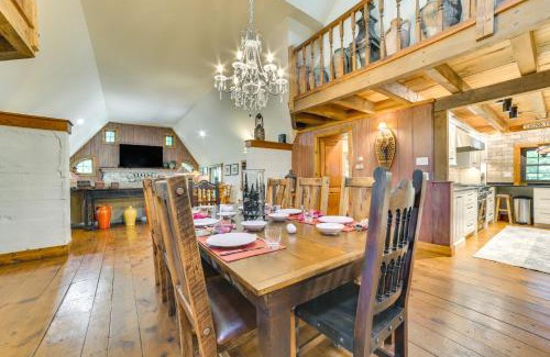 Harbor Springs House | Peaceful Farmhouse with Fire Pit Near Town and Lake!