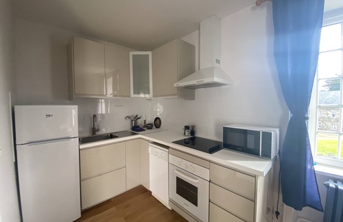 Etables-sur-Mer Apartment | Peaceful manor house in the Breton countryside, 5 minutes from the beach