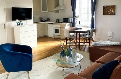 Etables-sur-Mer Apartment | Peaceful manor house in the Breton countryside, 5 minutes from the beach