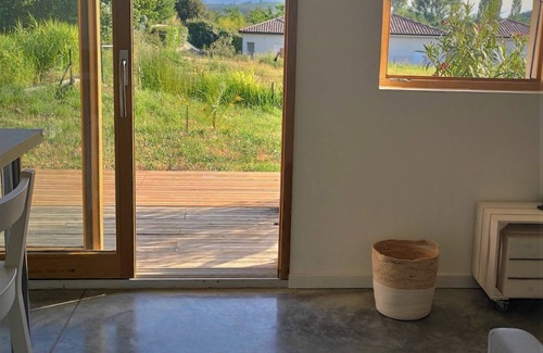 Lagorce Cottage | Peaceful garden level in the heart of southern Ardèche