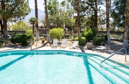 Palm Springs Apartment | Peaceful gateway condo #2
