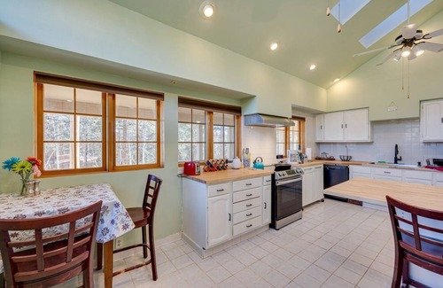 Coal Creek Canyon House | Peaceful Golden Cabin: 17 Mi to Town!