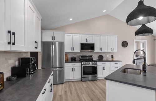 South Haven House | Peaceful Haven Escape