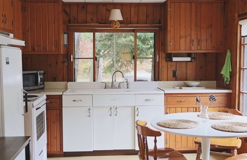 Higgins Lake House | Peaceful Higgins Lake Retreat