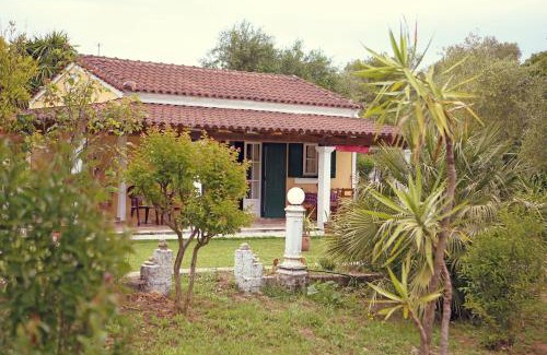 Doukades House | Peaceful house