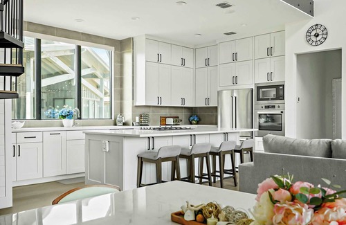 Spicewood House | Peaceful Lake Travis Getaway | Pickleball | BBQ