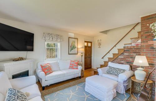 Lubec House | Peaceful Lubec Home with Views Walk to Beach!