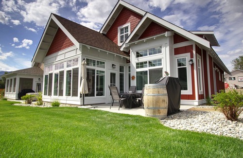 Okanagan-Similkameen House | Peaceful, Modern Lake Cottage/A Sunny Retreat @ The Cottages on Osoyoos Lake 🌅