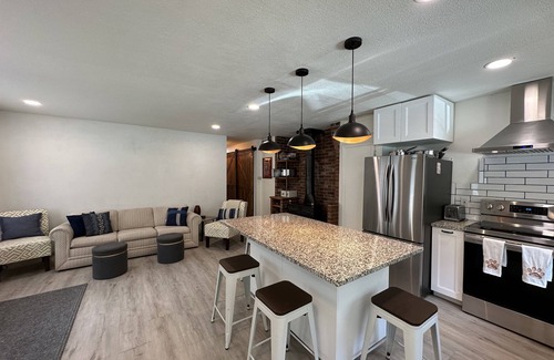 Georgetown House | Peaceful Modern Mountain Retreat. Walking Distance to Downtown, Georgetown Lake
