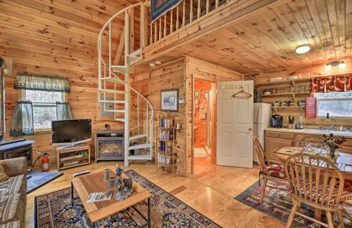 Butler Apartment | Peaceful Mountain City Cabin with Porch and Fire Pit