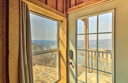 Mountain View Apartment | Peaceful ‘Mountain Air’ Getaway w/Fire Pit!