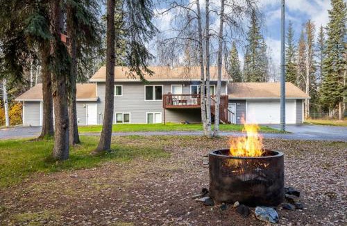 Badger House | Peaceful Nature Escape with Deck in North Pole!