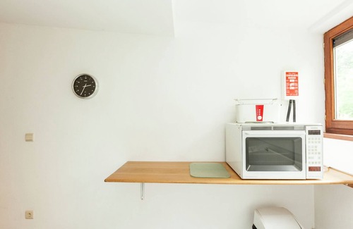 Bohon Apartment | Peaceful Nature Stay in Bohon