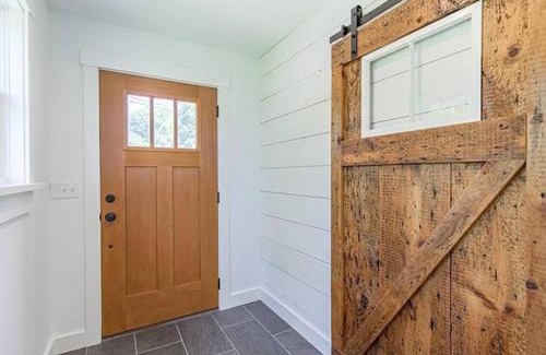 Nobleboro House | Peaceful Oasis by the Great Salt Bay 3BR 2Ba