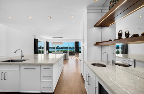 Royal Harbor House | Peaceful Open Bay luxury In Royal Harbor
