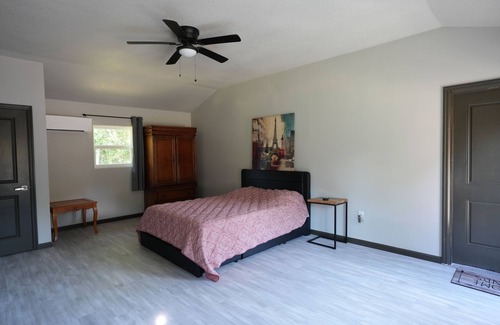 Lady Lake Apartment | Peaceful Paradise