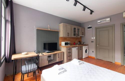 Fatih Apartment | Peaceful Perfection Studio in Central Fatih