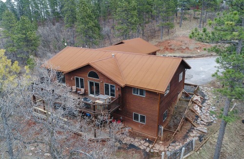 Spearfish House | Peaceful Pines Mountain Retreat In Spearfish SD
