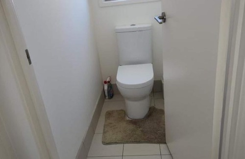 Wright House | Peaceful Property in Wright, Perfect for Business trips and other