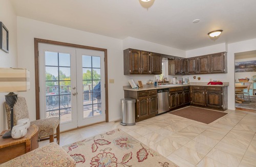 Grand Junction House | Peaceful Redlands Ranch!
