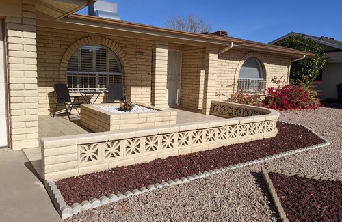 Mesa House | Peaceful Retreat Home in 55+. Golf, Fishing & Emergency Services in Community.