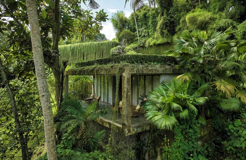 Buwit Villa | Peaceful river and jungle views, 6 bedrooms, close to beaches.
