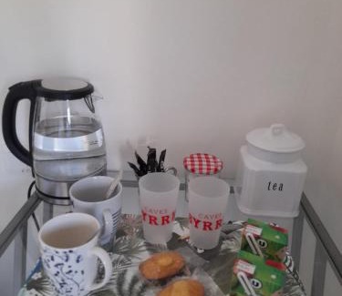 Thuir House | Peaceful room, Thuir centre, view Le Canigou