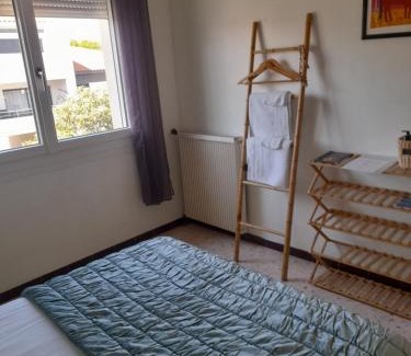 Thuir House | Peaceful room, Thuir centre, view Le Canigou
