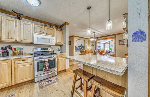 Ruidoso Cabin | Peaceful Ruidoso Cabin: Hot Tub, Mountain Views!