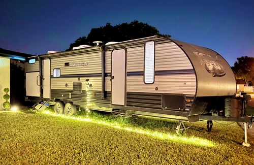 Goldenrod House | Peaceful RV with AC in Winter Park