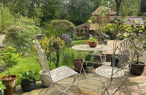 Westbury Apartment | Peaceful separate annexe with bed, kitchen, shower room and patio area.