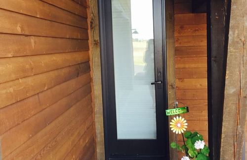 Bozeman Apartment | Peaceful Setting. Amazing Views! Close to DwnTwn & MSU