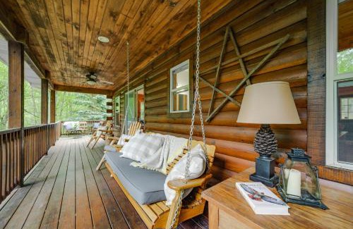 Waynesville House | Peaceful Smoky Mountain Cabin with Deck and Fire Pit!