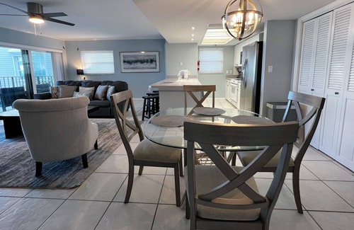 Indian Shores Condo | Peaceful & Socially Distant- Direct Beachfront Indian Shores