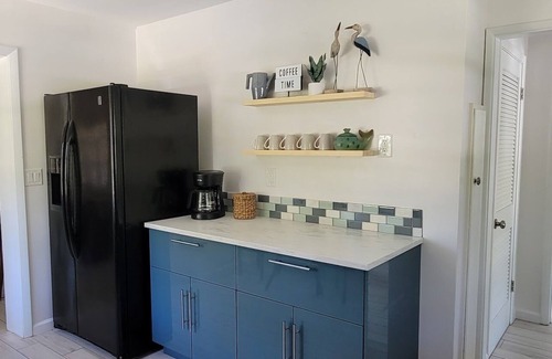 Englewood House | "Peaceful Sol" - Spacious 3/2 house, Manasota Key, Remodeled for 2025!