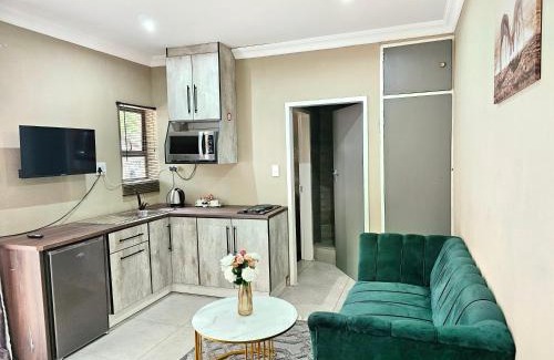 Sasolburg Apartment | Peaceful Stay - Suite 4