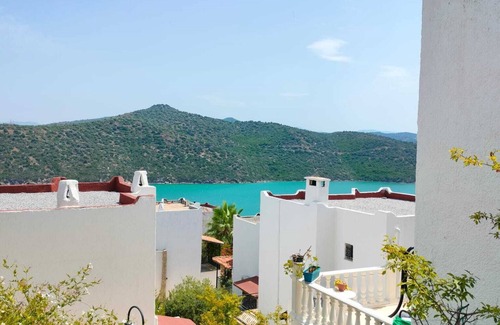 Bogazici Apartment | Peaceful Studio by the Beach in Bodrum