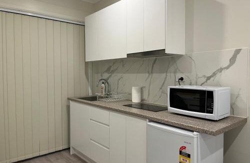 Kingsgrove House | Peaceful Studio Hidden in Kingsgrove