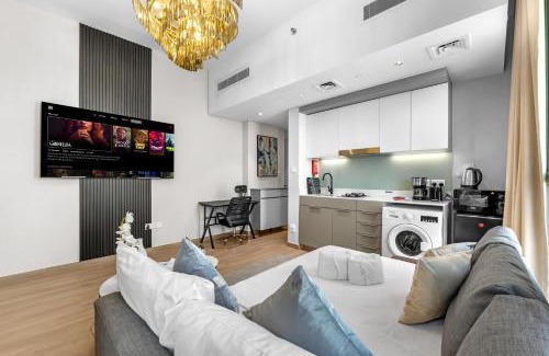 Dubai Production City Apartment | Peaceful Studio Midtown 20 mins to Expo City by Vibel