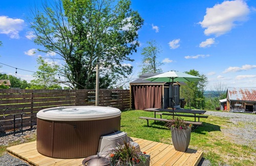 Thompson Cabin | Peaceful Summer Cabin for Families w/Hot Tub, Firepit, Mountain Views & Trails!
