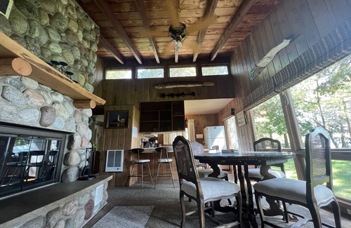 Glen Arbor Villa | Peaceful villa on the sugar sand shores of Big Glen Lake!