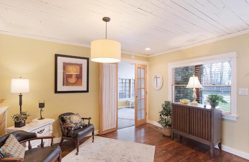 Lookout Mountain House | Peach Bluff House
