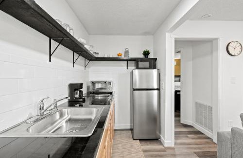 Medford Apartment | Peach Street Super Suite