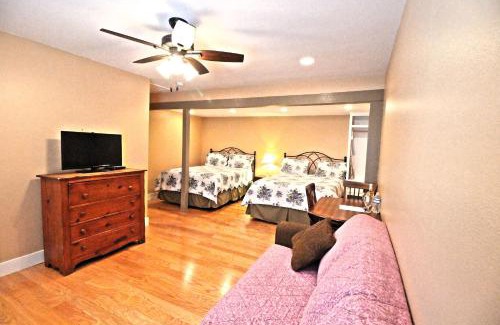 Fredericksburg Hotel | Peach Tree Inn & Suites