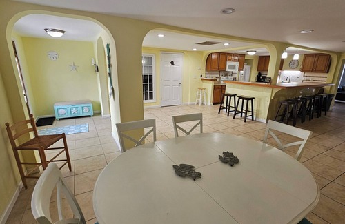 Garden City House | PeachLife in Garden City