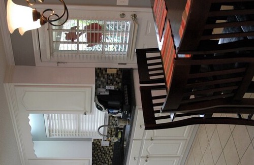 Dalton Apartment | Peacock Alley - Condo