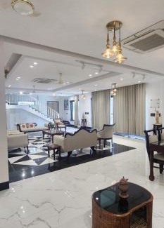Gautam Buddh Nagar District House | Peacock Bay Villa Holiday Home
