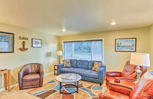 Gig Harbor House | Peacock Hill Retreat on 1 Acre, 1 Mi to Harbor