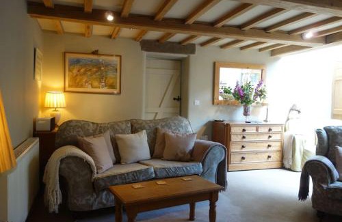 Tideswell House | Peak District Luxury cottage, sleeps 8 plus pets