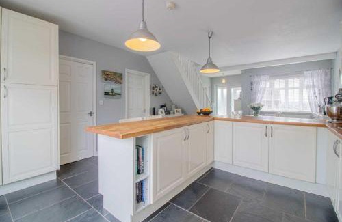 Toton House | Pear Tree House